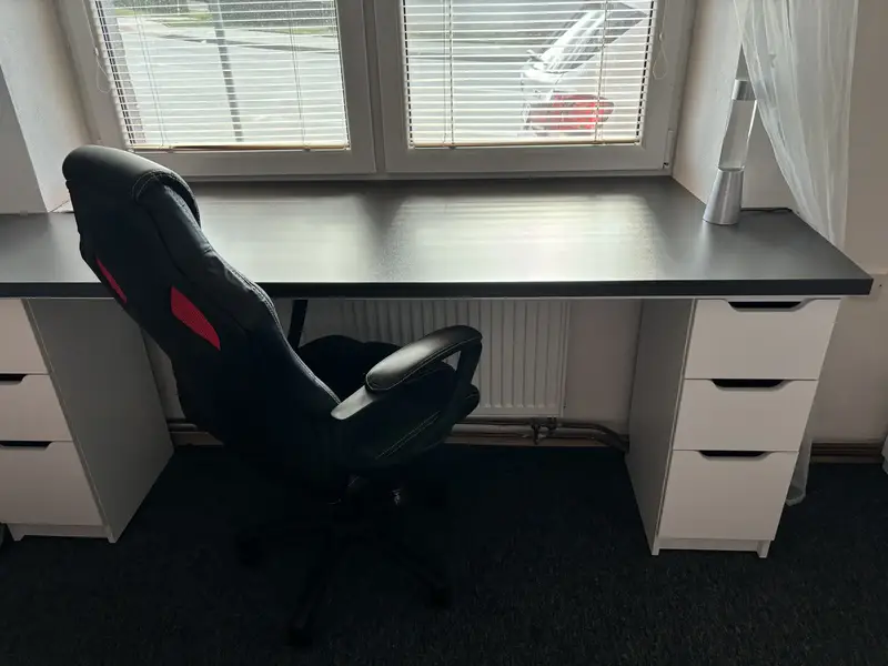 Ložnice a pokoje — realizace 3